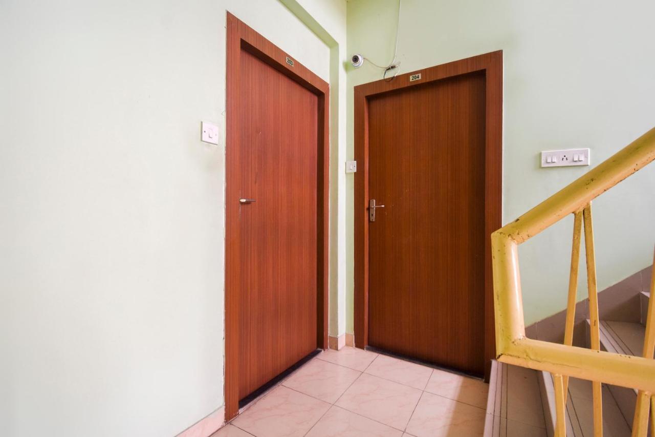 Oyo 8125 Orchid Inn Kolkata Eksteriør bilde